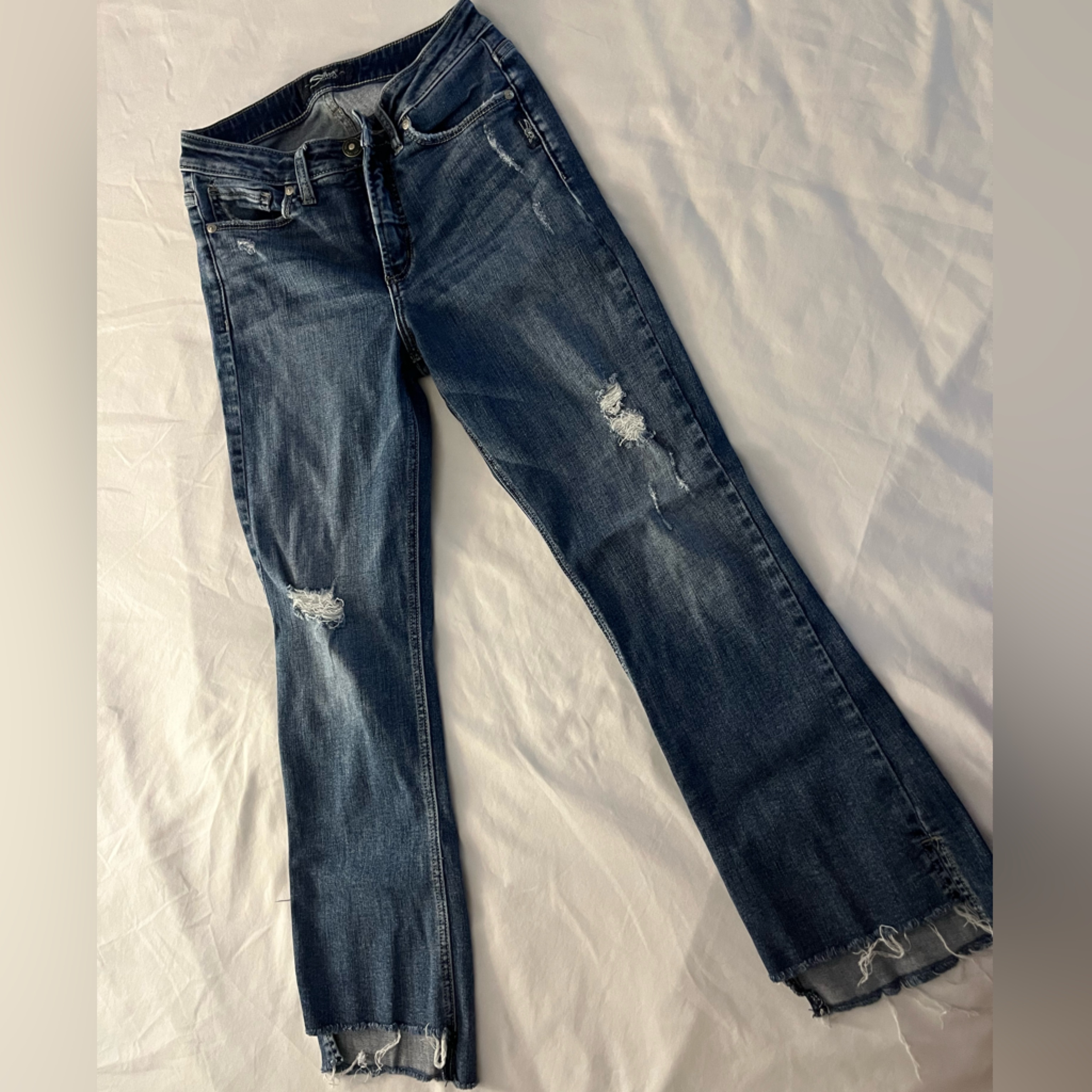 Womens Lowrise Bootcut Jeans